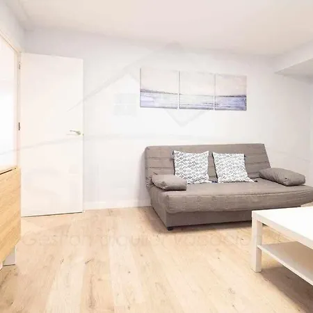 Cruz Victoria Apartament Gijón