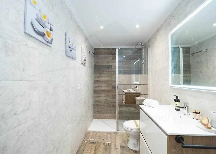 Cruz Victoria Apartament Gijón