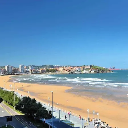 Cruz Victoria